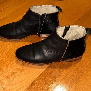 Black Argentine Leather and fur Ankle Boots